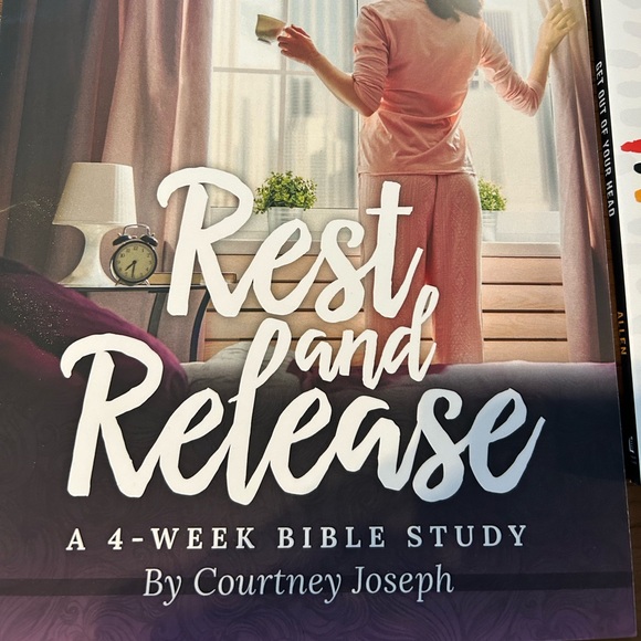 Women’s Bible Study Books - Picture 5 of 5